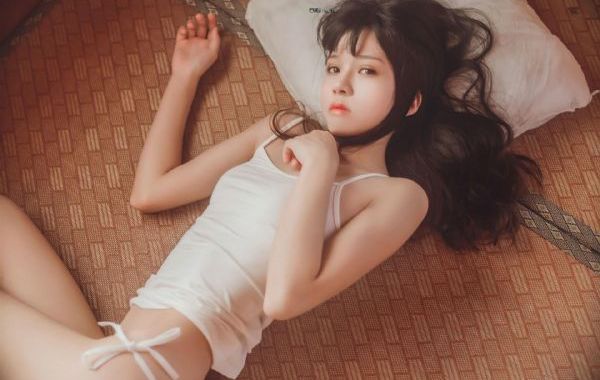 三二一区极品美女视频国产_免费高清观看