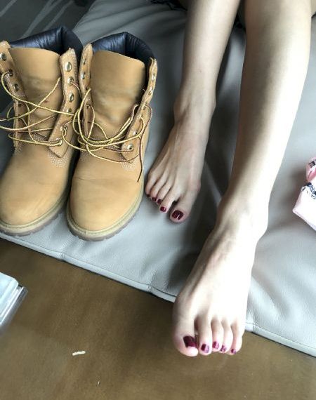 中文字幕人成乱码熟人妻_高清免费观看视频