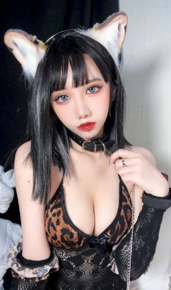 粉嫩秘AV一站二站三站_高清高清迅雷在线观看