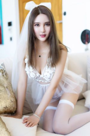 久久区二区_超清免费在线播放