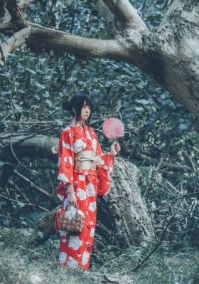 亚洲av成人片色在线观看_午夜伦不卡高清在线观看