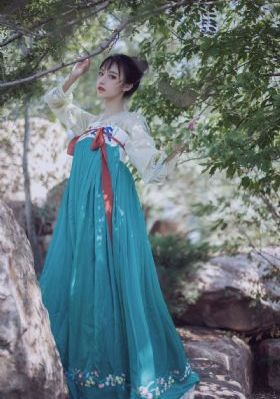 热re99久久国产精品_1080P高清视频播放